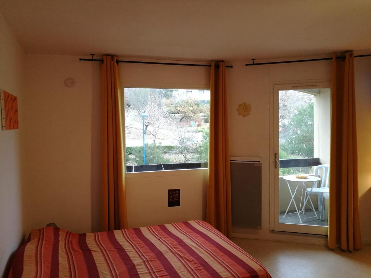 Studio "Le Rigaou" Gréoux-les-Bains Zewnętrze zdjęcie