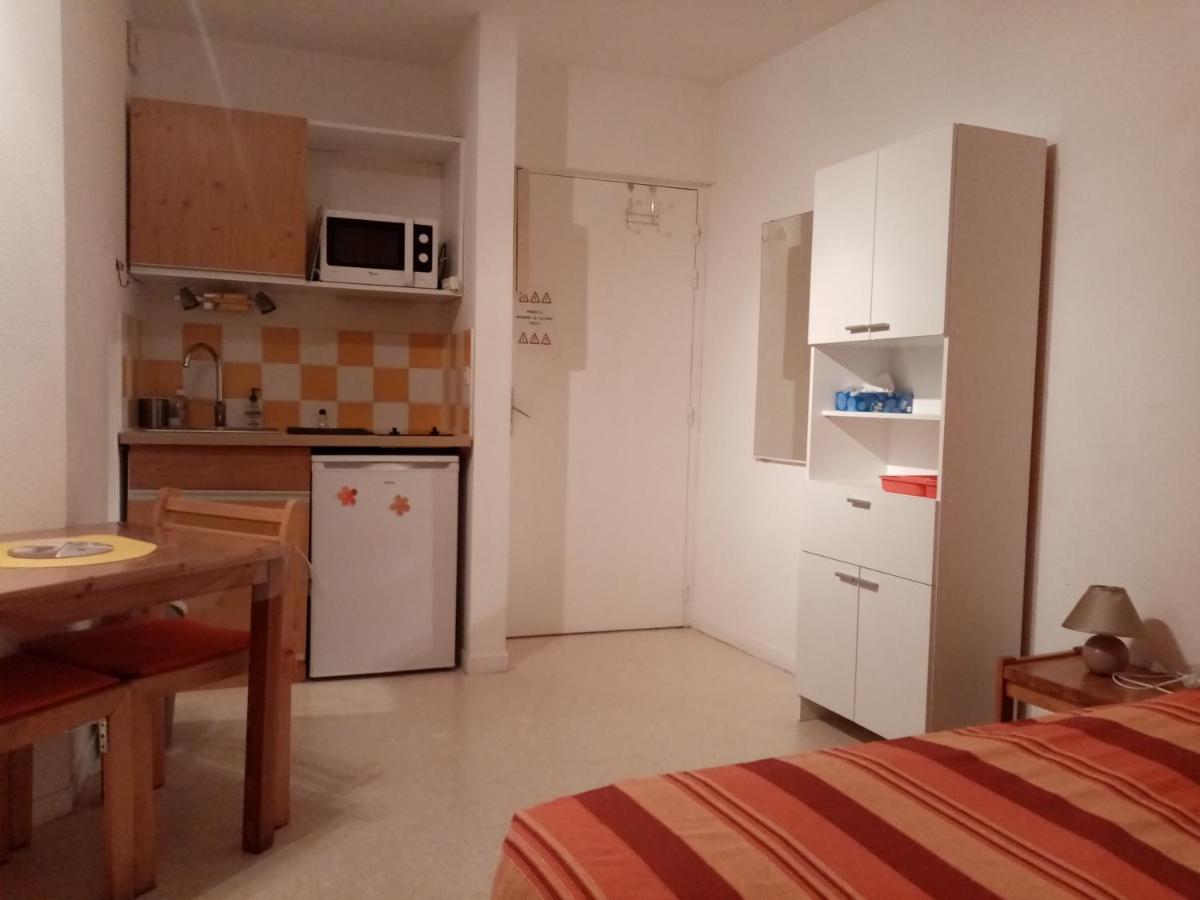 Studio "Le Rigaou" Gréoux-les-Bains Zewnętrze zdjęcie
